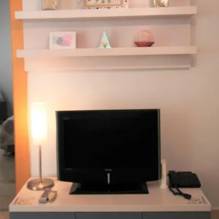 Apartment Gold City Sm Apartment