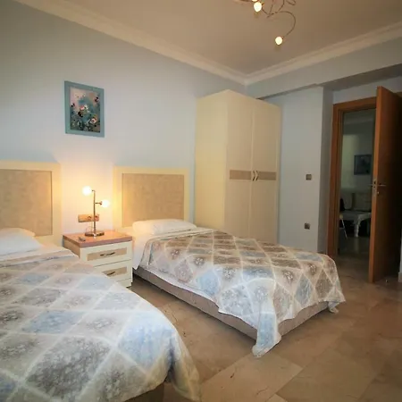Apartment Gold City Sm Apartment *