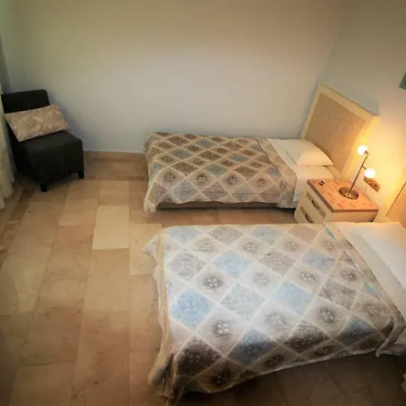 Gold City Sm Apartment